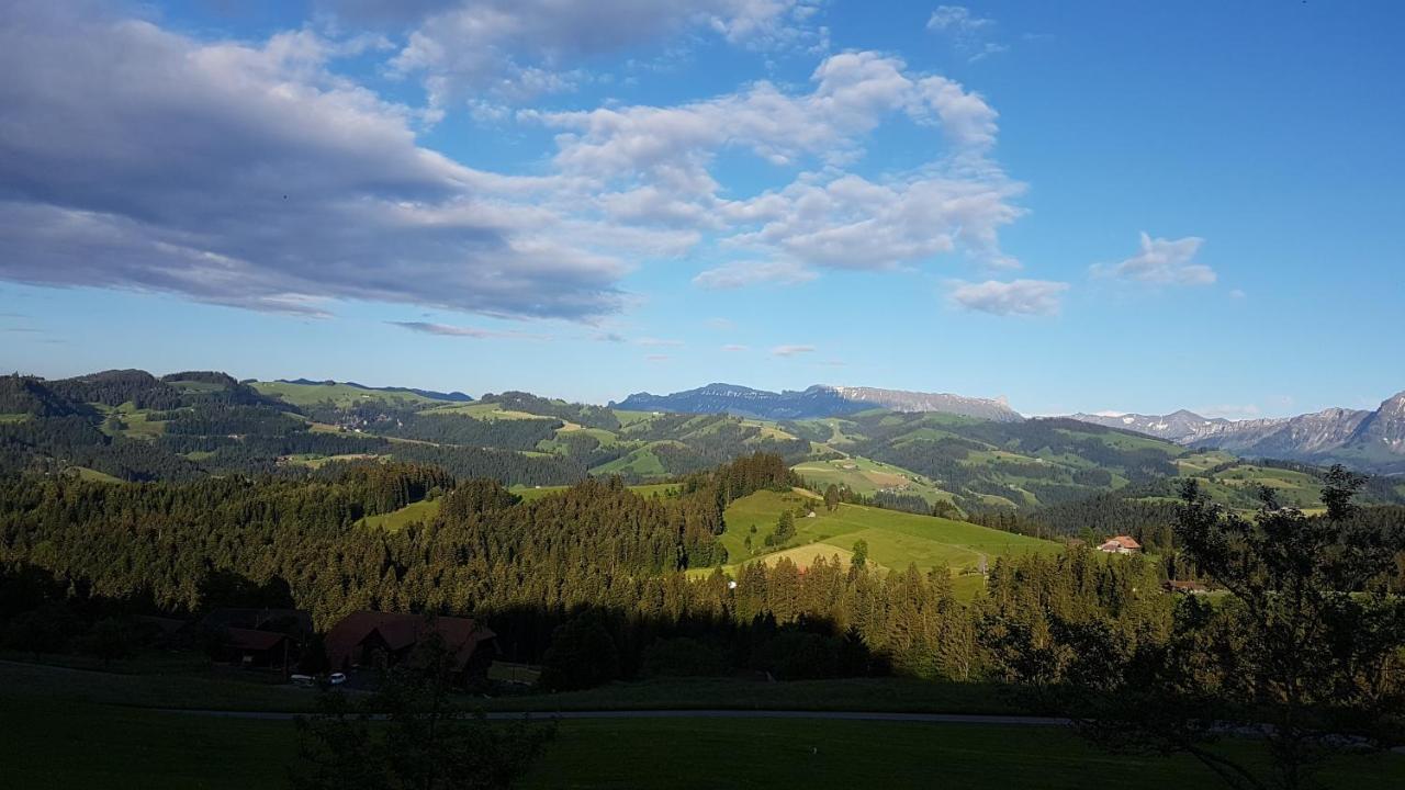 b&b krättli Eggiwil Exteriör bild